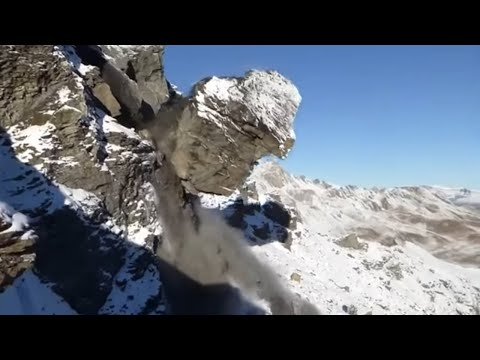 Video: Ghaturile vestice blochează munții?