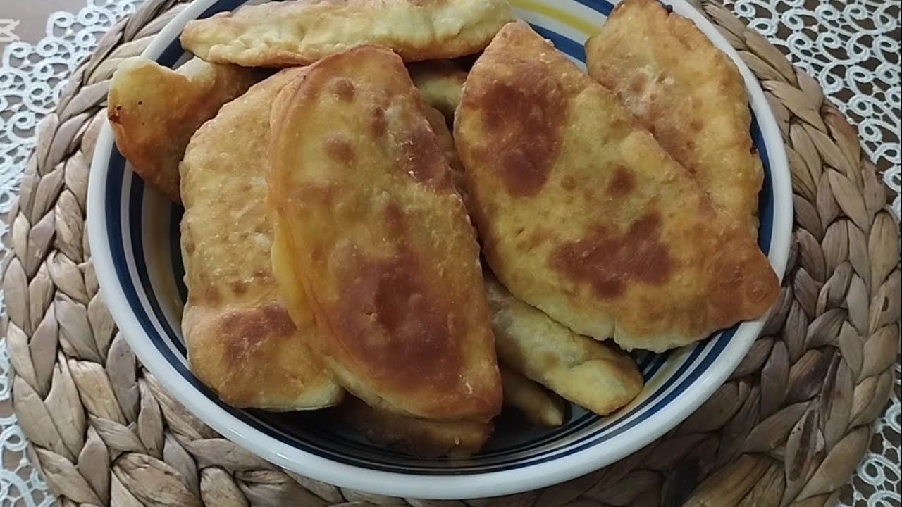 DIŞI ÇITIR İÇİ YUMUŞACIK KABARTMA TOZLU KIYMALI Çİ BÖREK TARİFİ👌 💯