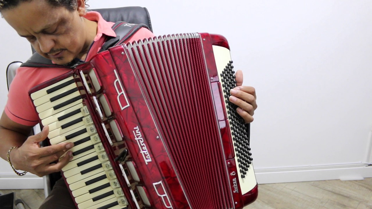 Video Aula Acordeon - Amor Distante + Dicas de transporte do acordeon.