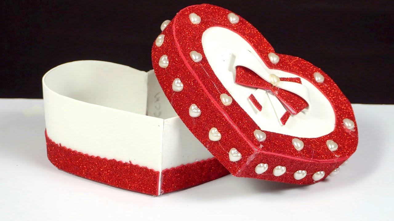 How to Make Valentine's Day Basket - YouTube