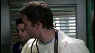 Carter, Gates and Morris in the trauma room (4/11)