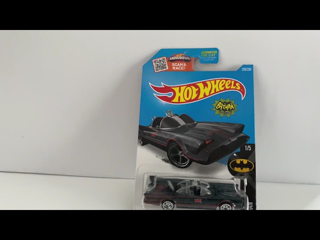 Batmobile & TV Series Batmobile STH. Hot Wheels 2016 & 2017 Súper