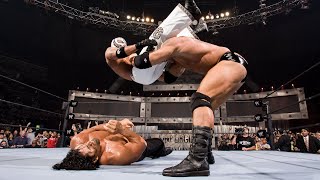 Batista reigns against The Great Khali and Rey Mysterio: WWE Unforgiven 2007