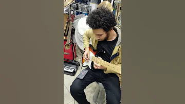 ديسباسيتو جيتار الكتريك 