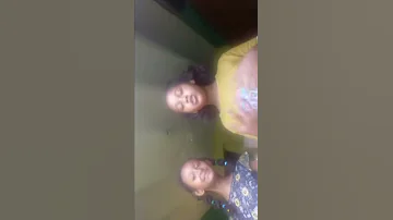 ملاذ ورزان يغنون اغنية Sheap Of You 