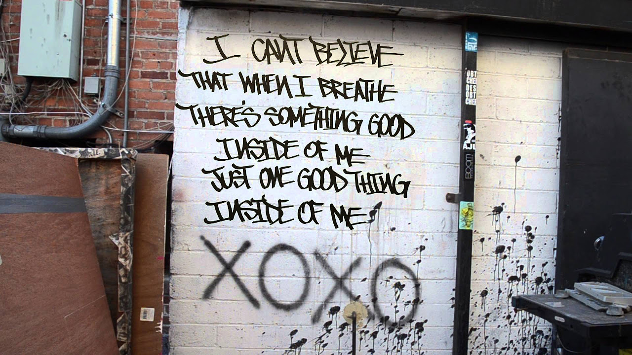 Hollywood Undead - \