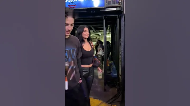 Timothée Chalamet and Kylie Jenner 😍 Date night MSG 💙🧡 #thimotheechalamet #kyliejenner ￼