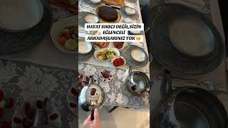 Arkadaşlarla Şöyle Bi̇r Gün Masasi Hari̇ka Bi̇r Terapi̇di̇r
