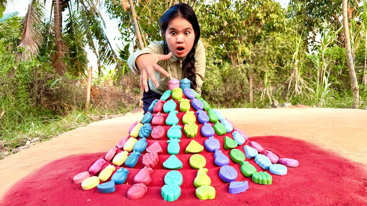 Wow! The girl show Amazing Smart and Useful in Forest#bushcraft #creativesurvival #camping #survival