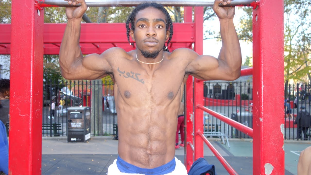 100 Pull ups and 200 Push ups in 10 Minutes a Day Challenge - Cam ...