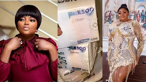 Eniola Badmus Shows Off Wads Of Cash Funke Akindele Gave Her As Birthday Gift