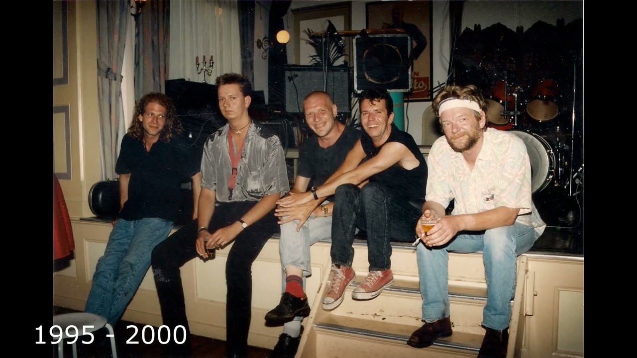 La Blusa 1989 - 2020