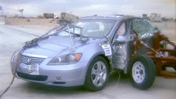 2005 Acura RL | Side Crash Test by NHTSA | CrashNet1