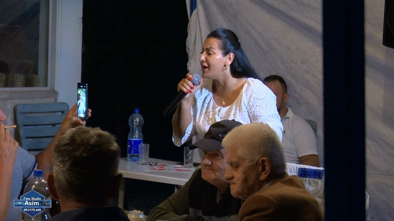 Lejla Leky NOVO UŽIVO PJEVA NA ZABAVI KOD GAZDE ZIJE TINJA Asim Snimatelj