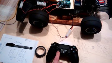 RC Car controlled by Arduino and PS4 controller