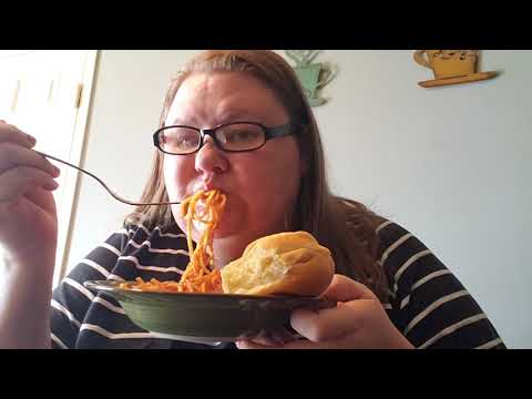 LET&39;S EAT //  I GOT COUPONS  // BBW / VLOG