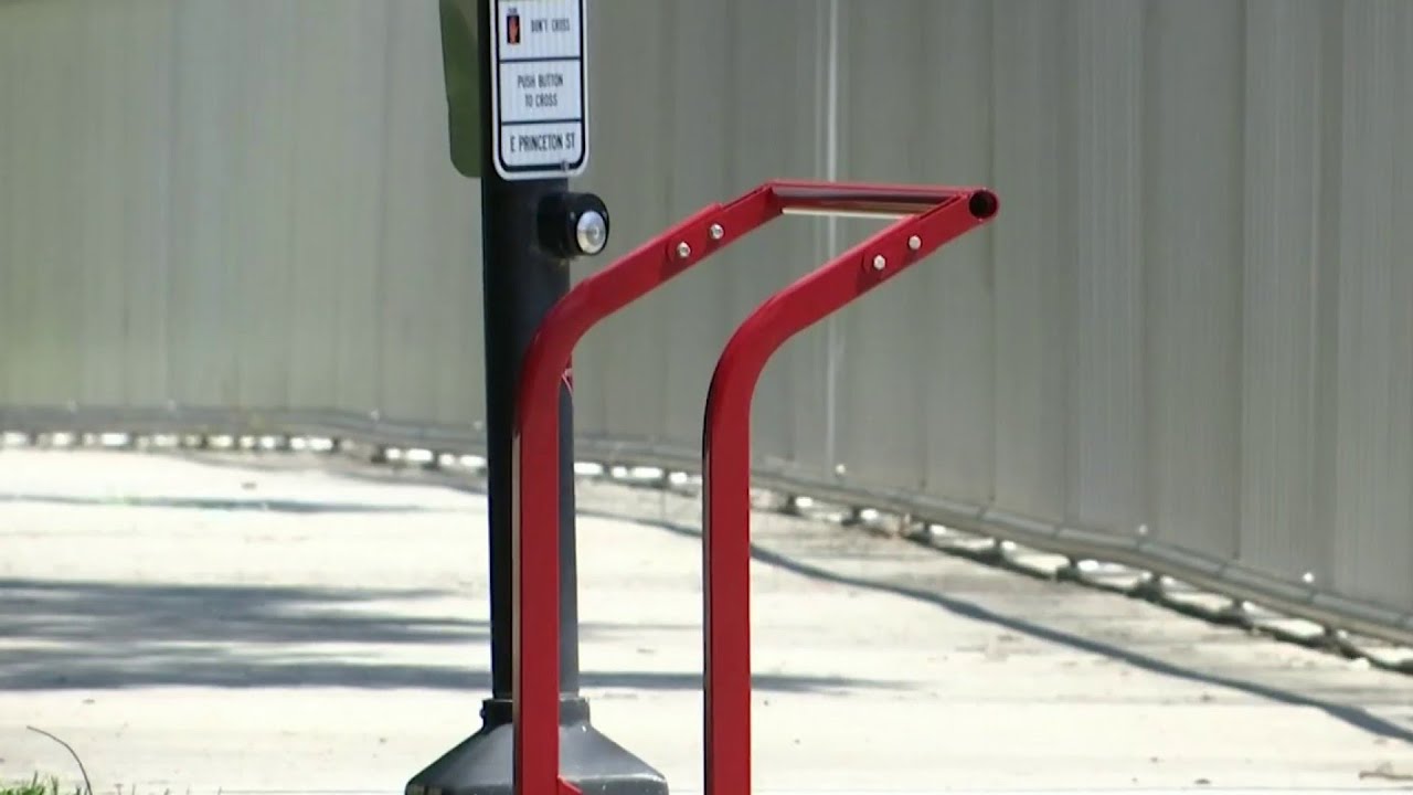 Bicycle bars added to Orlando streets
