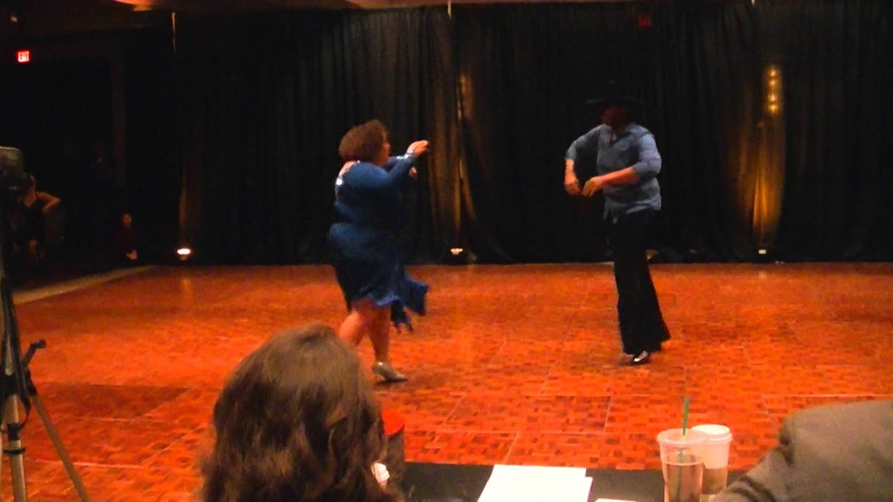 Sofia & Oz - Fox Trot/Polka - YouTube