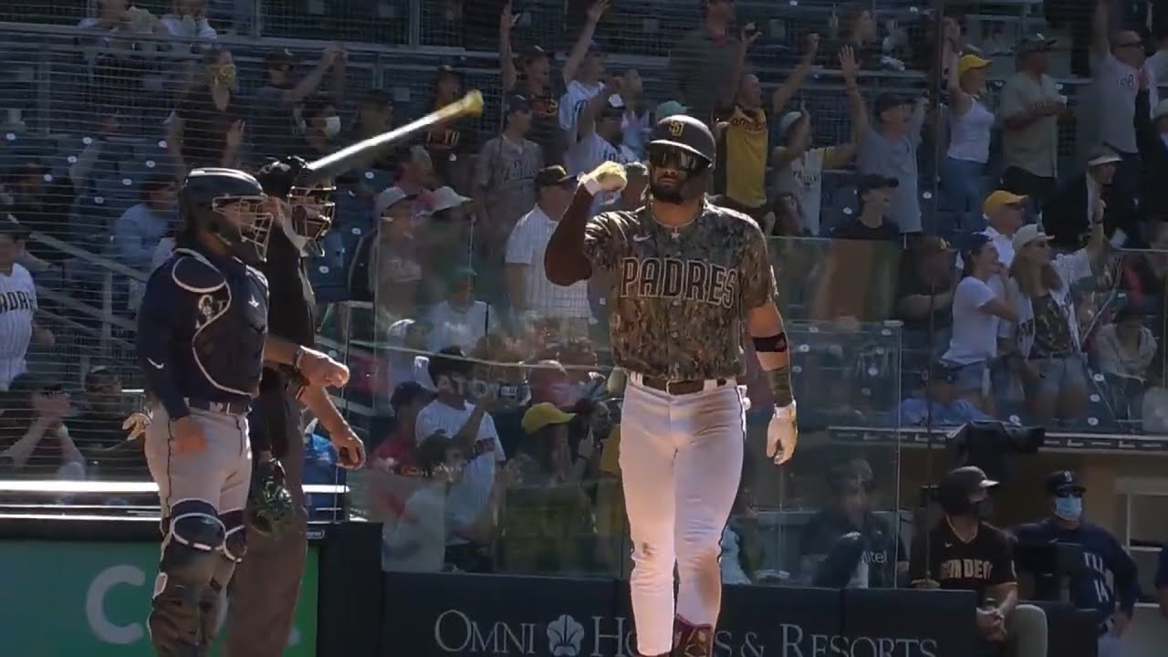 Fernando Tatis Jr walked it off and flipped a bat into orbit - Gaslamp Ball