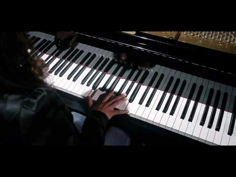 DEBUSSY La Puerta del Vino - Célimène DAUDET, piano