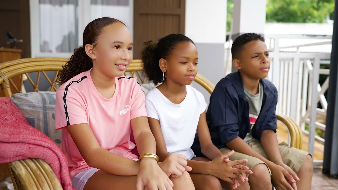 Vidéo 01 - 𝗣𝗿𝗼𝗷𝗲𝘁 𝟭𝟯  de l'EAIO réalisé avec l'École André Malraux