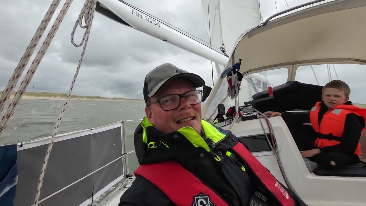 Päivä 30. Pohjanmeren purjehdus Ijmuiden Marina Seaport.