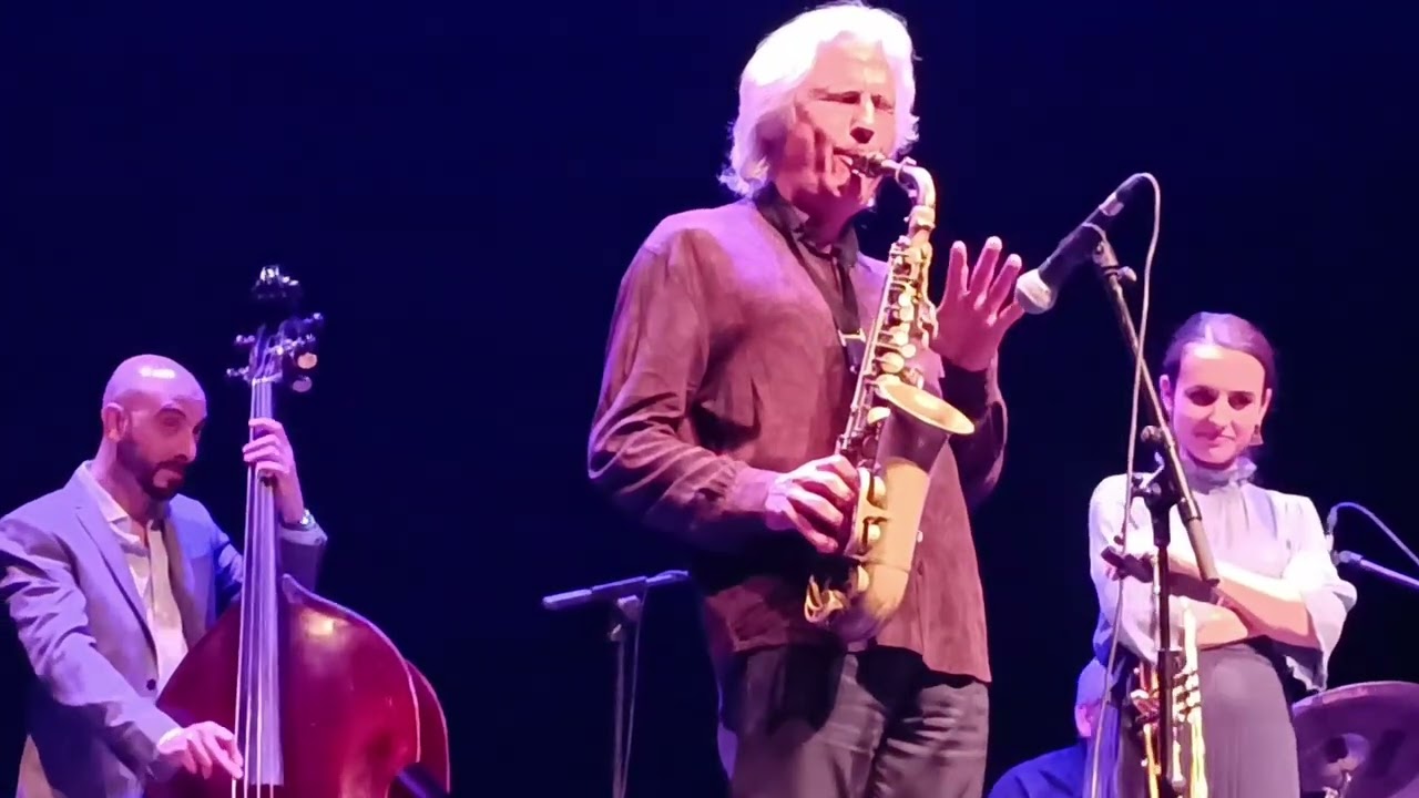 Andrea Motis - Poor Butterfly