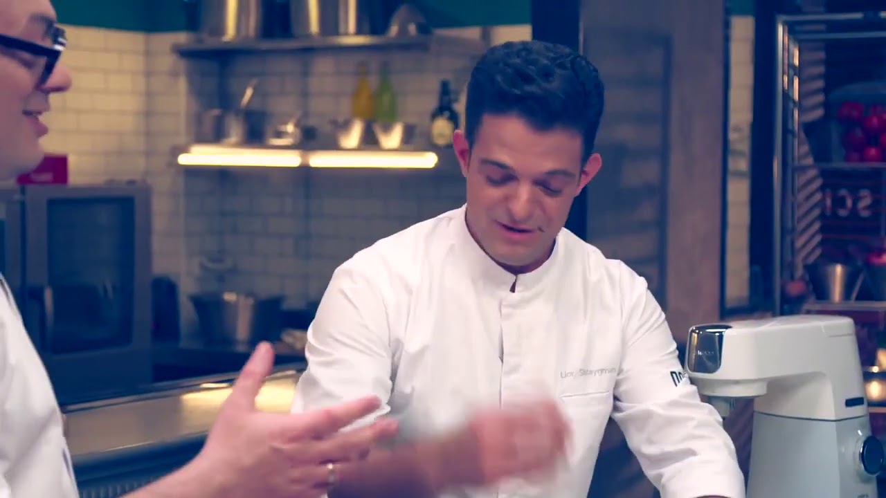 טארט פירות אדומים וקרם פיסטוק