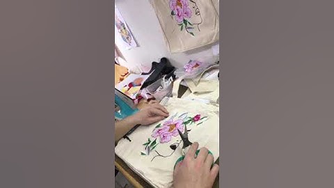 Túi tote ghép lụa hoạ tiết cô gái bên bông hoa #tuitote #shorts #handmade #vunart