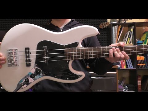 JAZZ BASS за 15 990 рублей | За что мы его любим?❤️