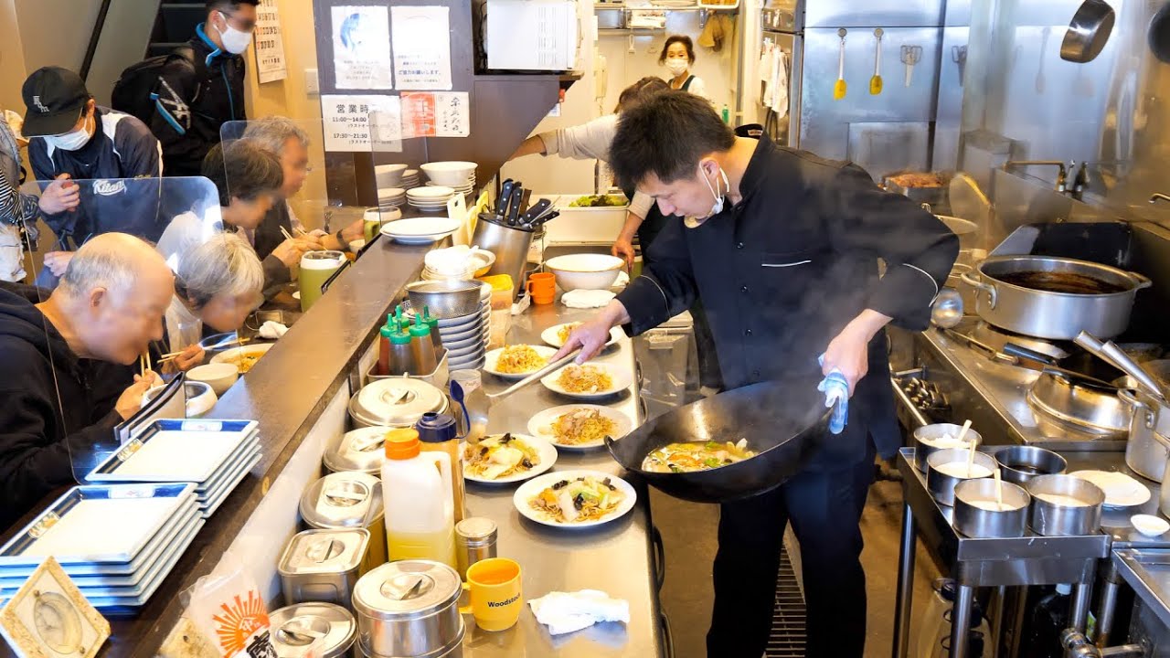 常連が殺到する本格町中華を営む鍋振り職人の1日 丨Egg Fried Rice-Wok Skills In Japan