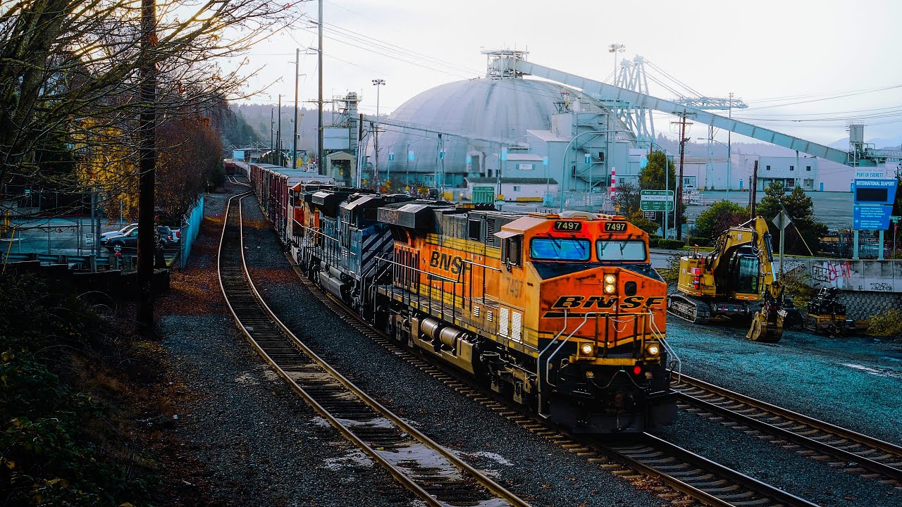 Constant Railroading Action in Everett and Along the Bellingham/Scenic Subdivisions!