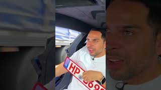 Omid und Markus. Kennzeichen ist abgefallen