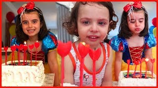 DownloadPamuk Prenses Rüya'nın 5 Yaş Doğum Gününü Kutladık, Pasta Üflkedik, Hediyeleri Açtık MP3 MP4 Pamuk Prenses Rüya'nın 5 Yaş Doğum Gününü Kutladık, Pasta Üflkedik, Hediyeleri Açtık