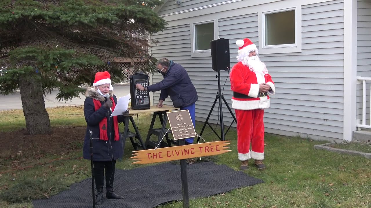 33rd Annual Lighting of The Giving Tree Rangeley, Maine YouTube