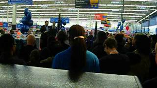 Opening of new Walmart, Newport News, Virginia, February 1, 2013 (8209).