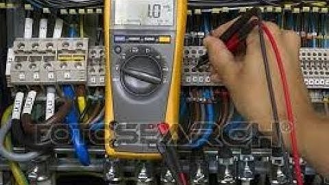 CALIBRATION OF  POWER FACTOR METER