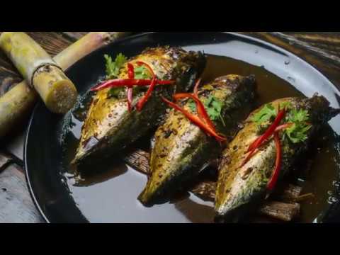 Video: Mackerel Stewed Nrog Carrots Thiab Dos