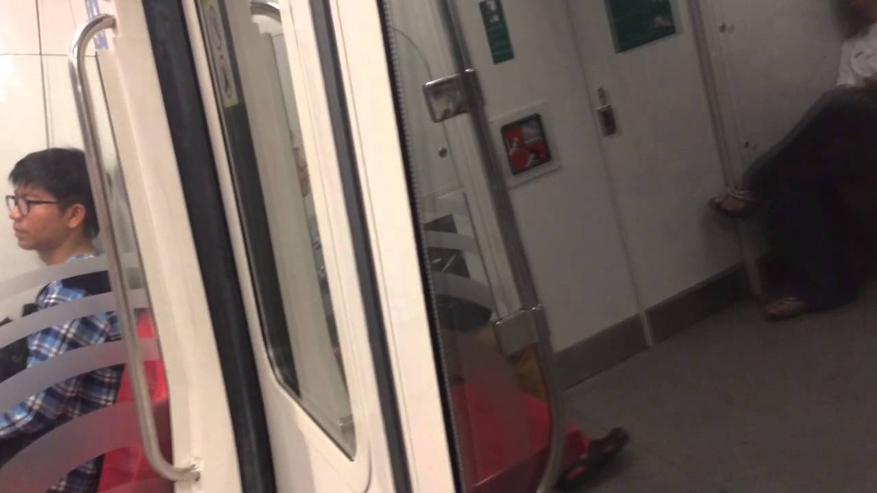 SMRT C151A [543/544]: EW4 Tanah Merah to CG2 Changi Airport (Towards CG2 Changi Airport)