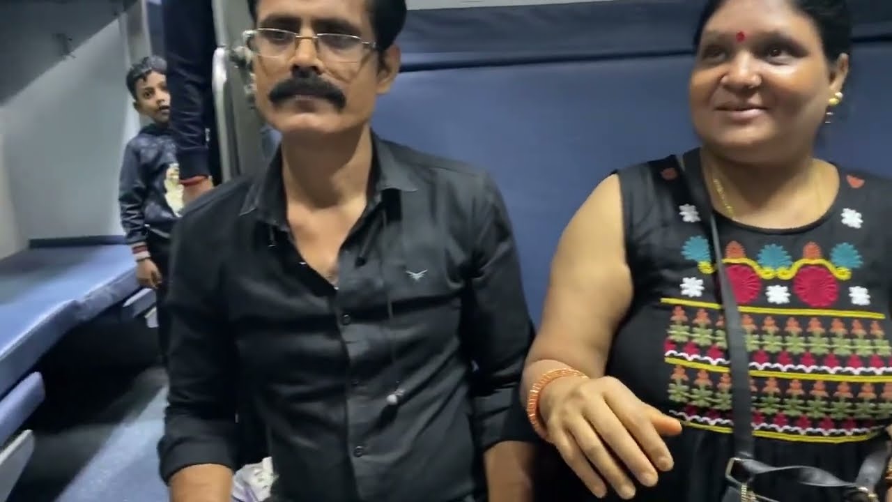 DHANBAD TO BANARAS SAFAR🌟 |Sunny Baba & Swaggy Singh Rajput