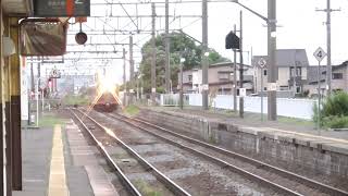 2023.06.30　JR川部駅　奥羽本線 弘前行き到着【701系・678M】　2023.06.30