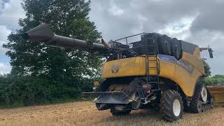 New Holland CR10.90 revelation