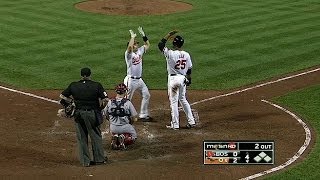 BOS@BAL: Scott wallops a mammoth two-run homer