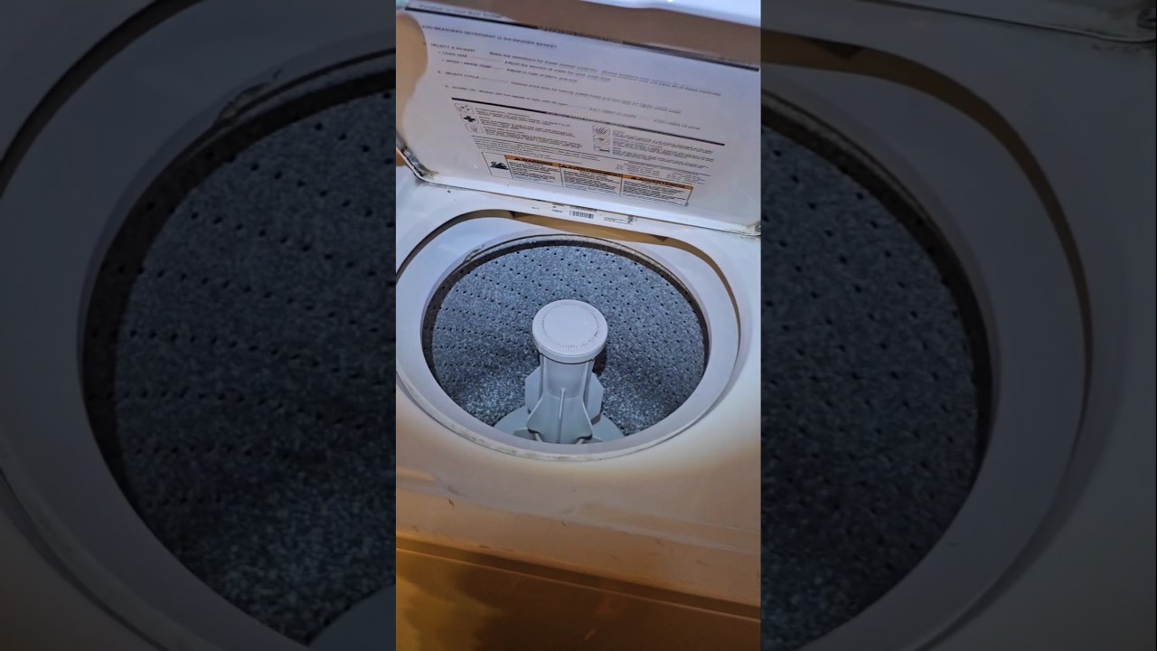 Top loader washer Inglis from Whilpool IAS5000RQ2 lid doesn't close properly