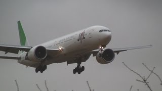 Storm!! JAL Boeing 777-300ER Crosswind Landing at Narita