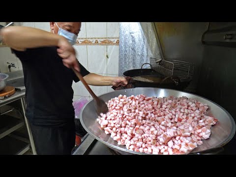 手切古早味紅麴魯肉飯製作/Traditional Hand-Cut Red Yeast Braised Pork on Rice Making-Taiwanese Street Food