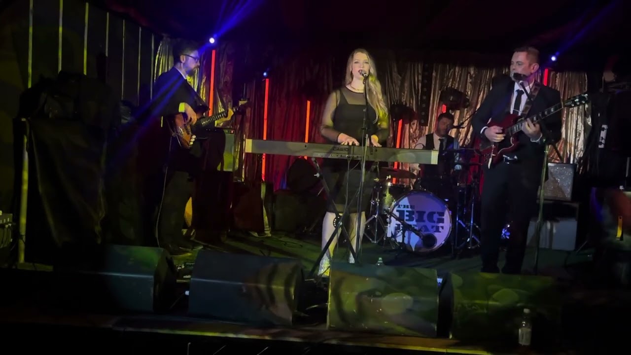 Whitney Lyman - Love Spell Live in London! adlı videoyu YouTube'da izle Whitney Lyman - Love Spell Live in London! adlı videoyu YouTube'da izle