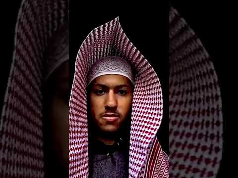 الكواي مكثر النشى على الشماغ