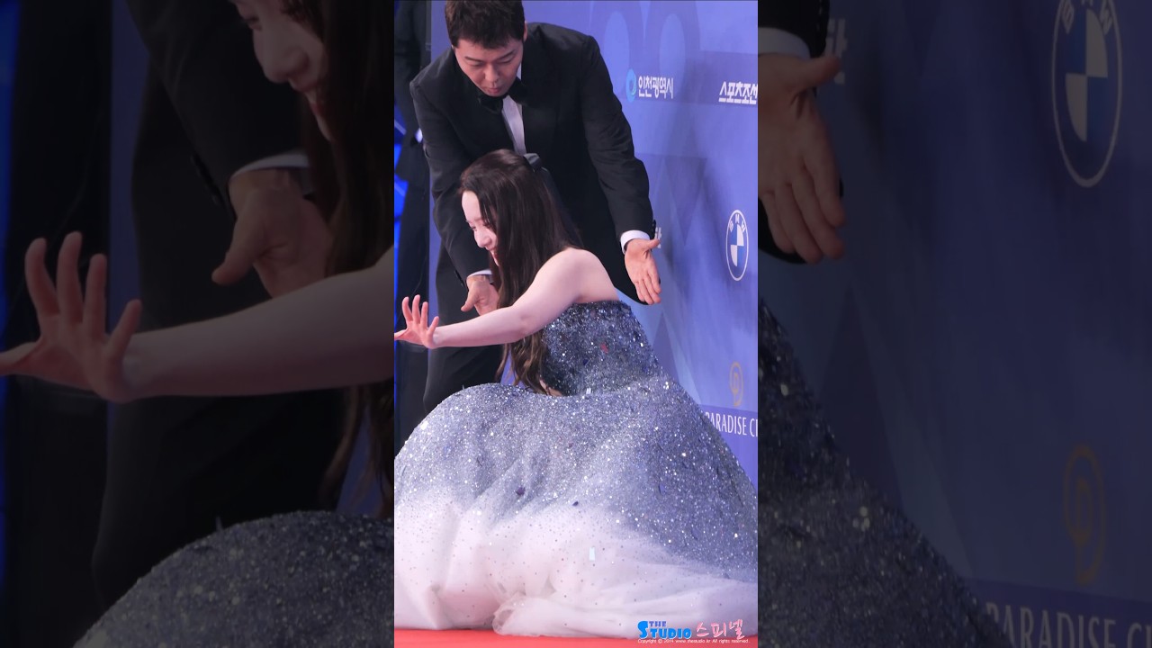 꽈당 윤아 청룡시리즈어워즈 레드카펫 직캠 #YOONA