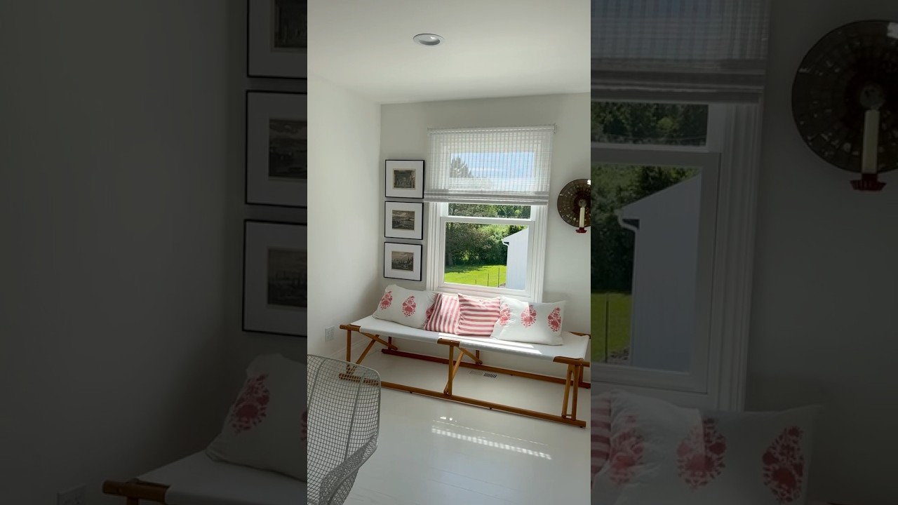 Creative Michelle Adams’ studio is bright, airy, and dappled with just enough sunlight. ☀️